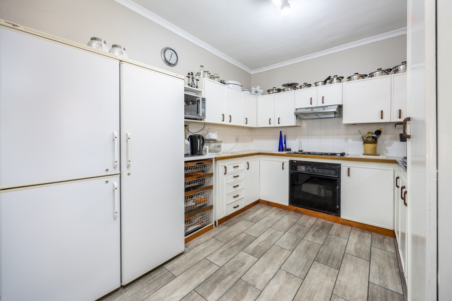 3 Bedroom Property for Sale in St Dumas Western Cape